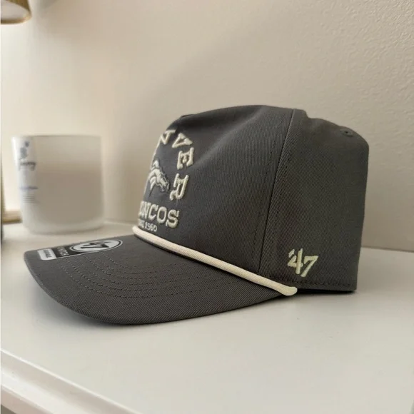 Denver Broncos Hat - Picture 2 of 5